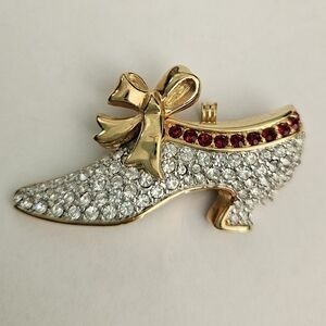 Vintage Swarovski White Red Crystals Brooch Pendant Retro Festive Bow Feminine